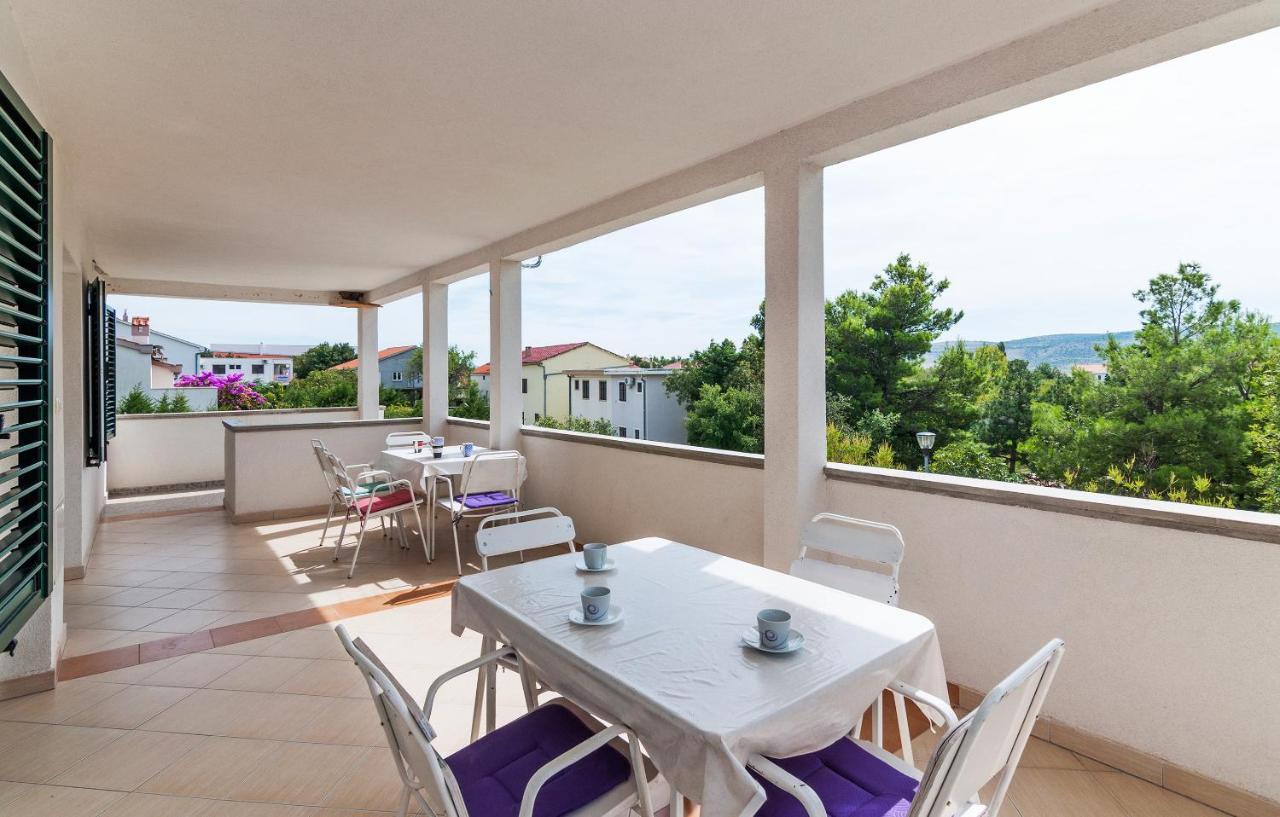 Apartman Iva-Family Holiday 250 M From Pebble Beach Hotel Seline Exterior photo